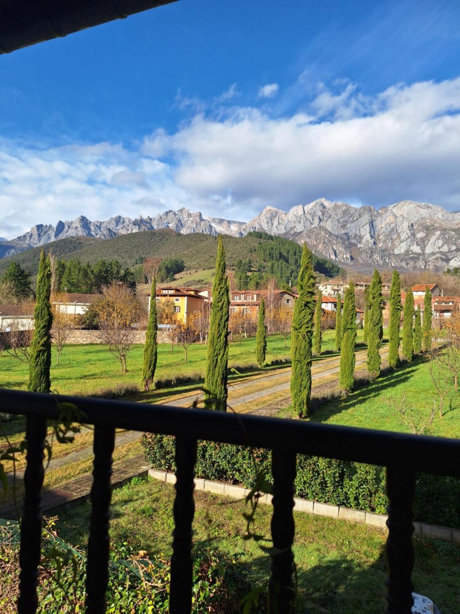 Entre Potes Y Picos Con Wifi Y Garaje Διαμέρισμα Turieno Εξωτερικό φωτογραφία